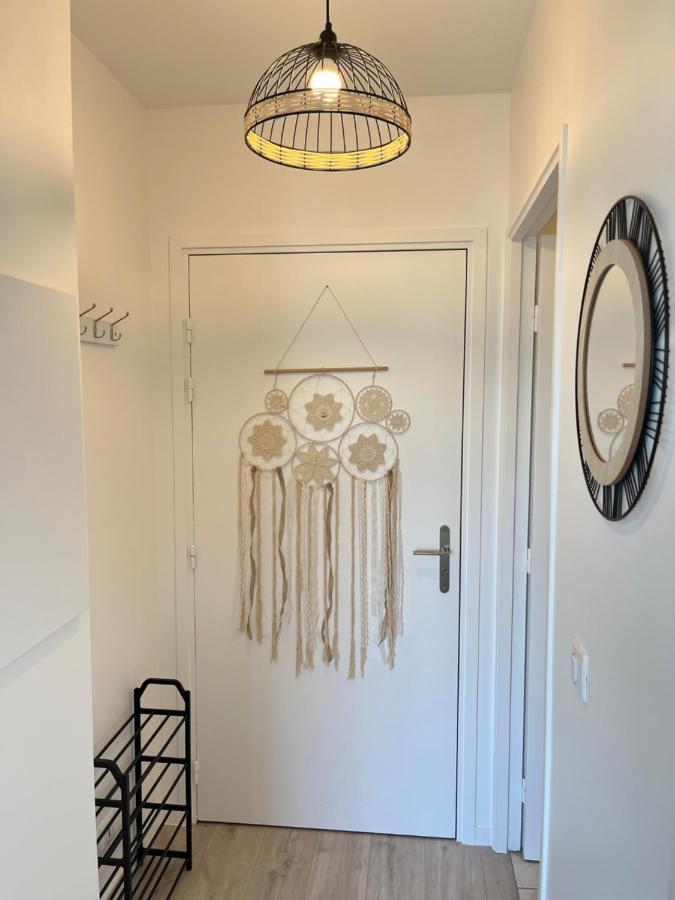 Studio Bienvenue - Louez L'Esprit Libre ! Bussy-Saint-Georges Esterno foto